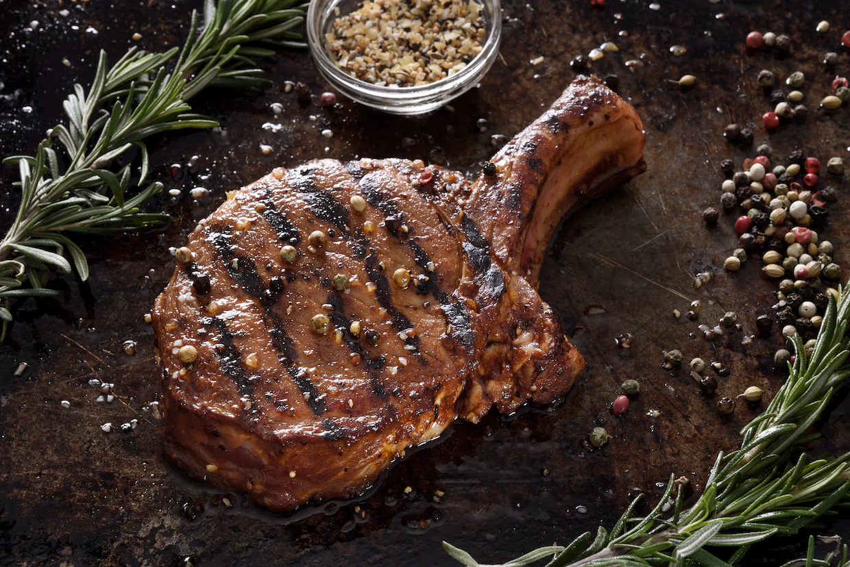 French Center Cut Bone-In Pork Chops (12oz)