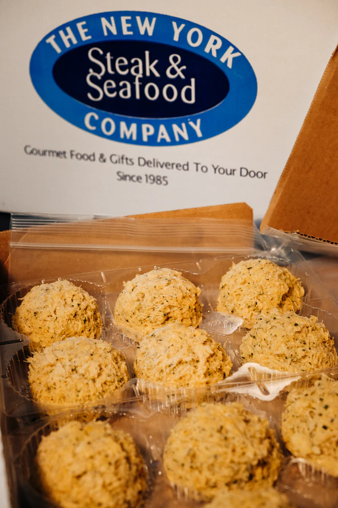 Maryland Lump Crab Cakes - Image 3